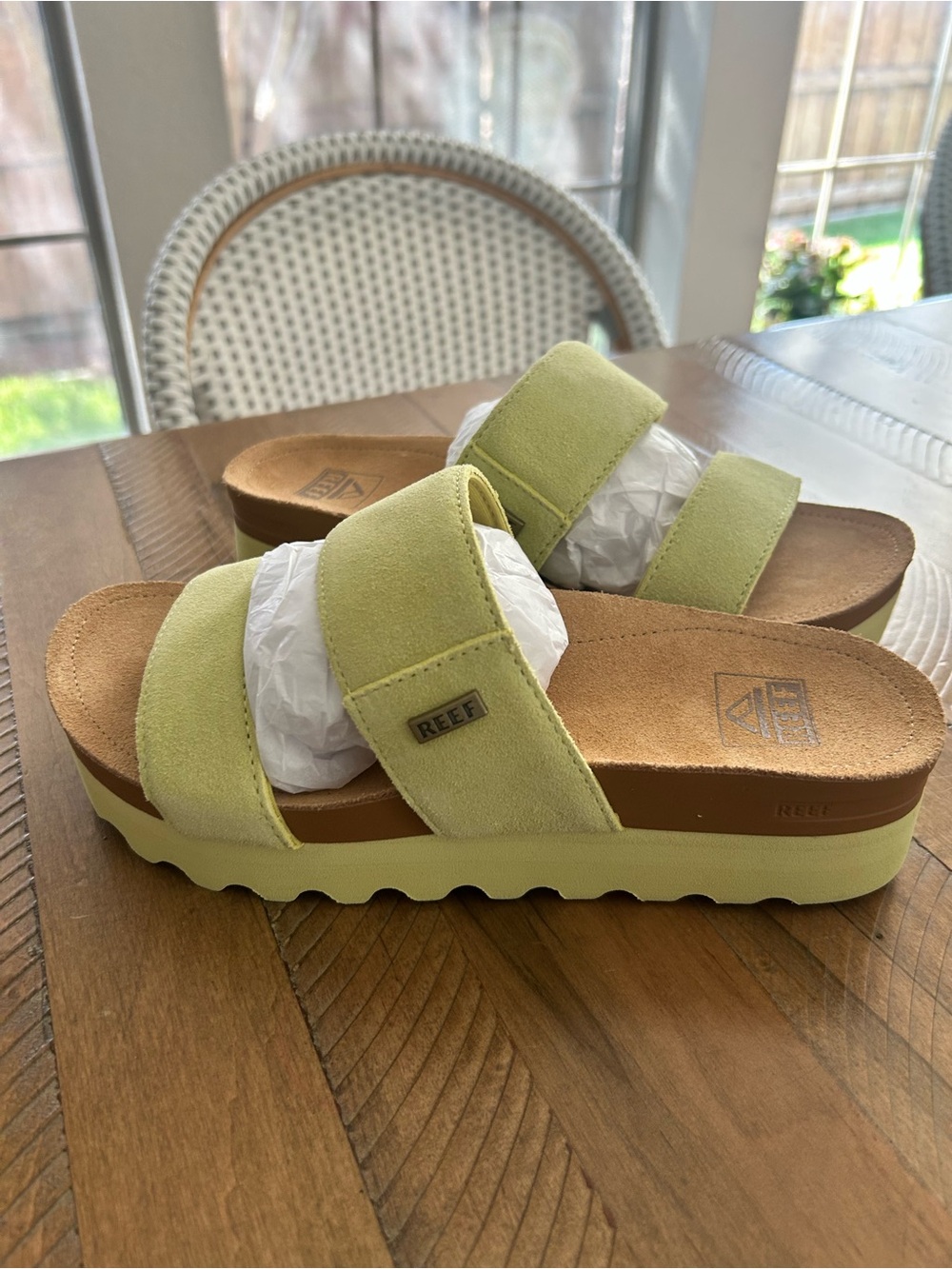 Reef Women’s Cushion Vista HI - Citron Suede